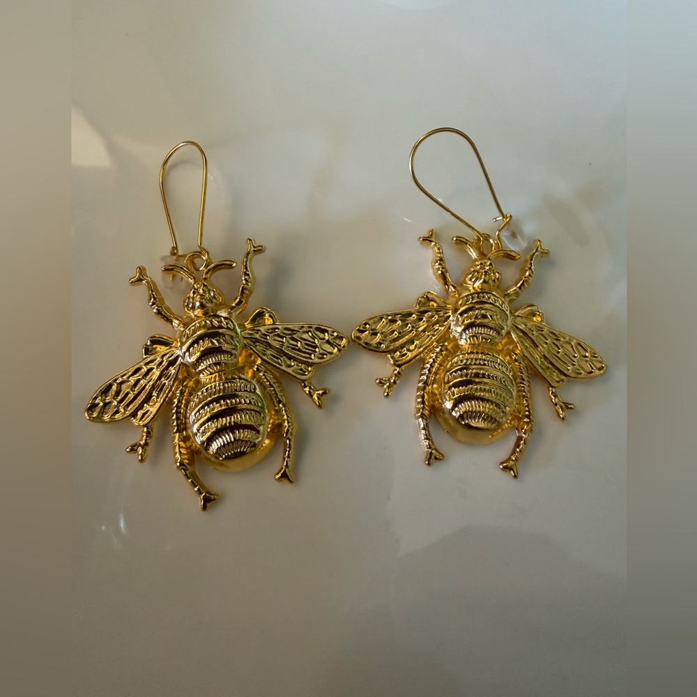 Bee Dangle Earrings